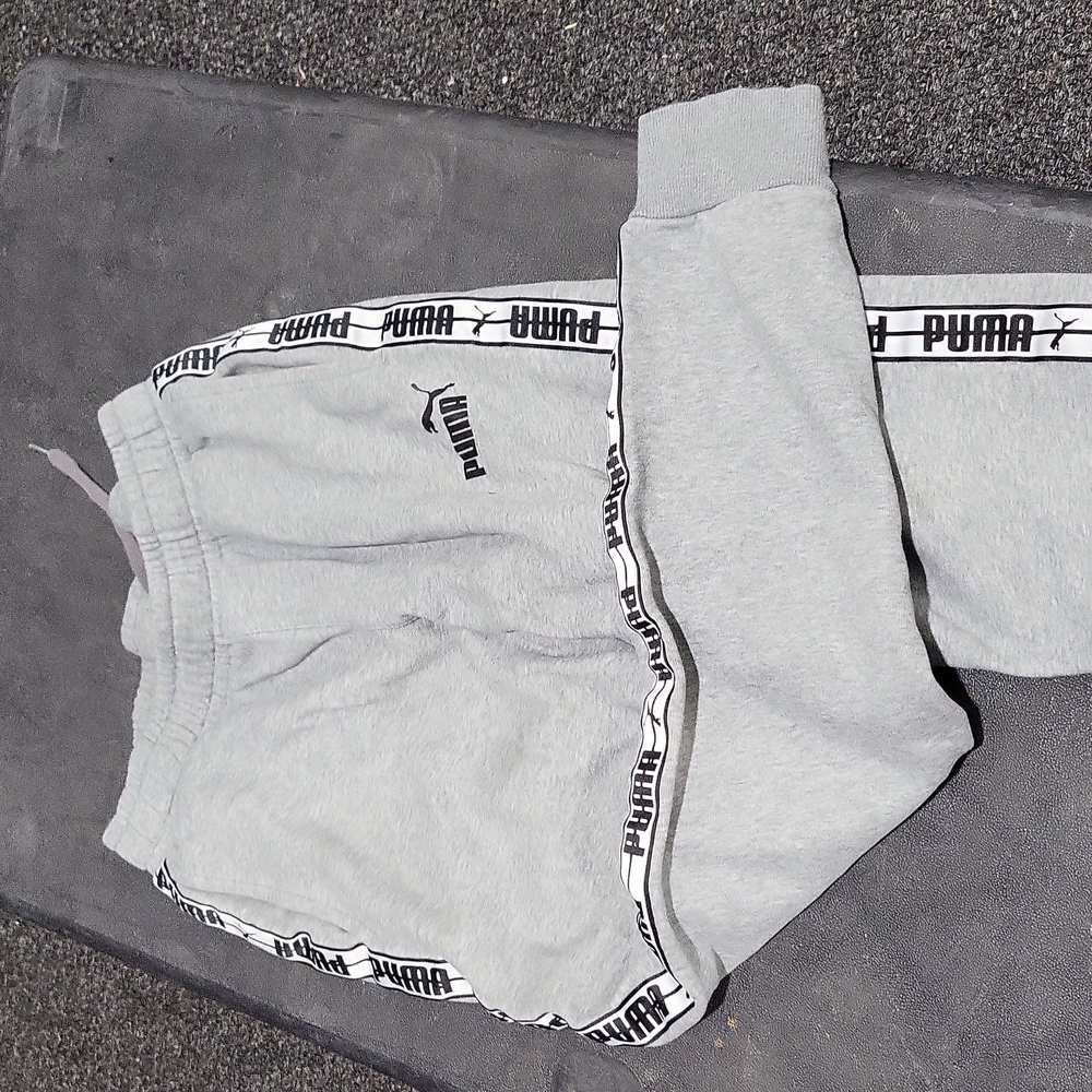 Puma jogging pants